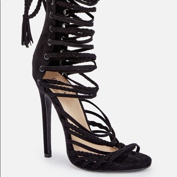 Red Heels - Picture 5 of 5